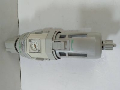 Cốc lọc nước cho máy nén khí, cốc lọc công nghiệp . bộ lọc khí nén tách nước và lọc tách dầu . cốc lọc đơn CKD W3000 . cốc lọc nhật bãi
