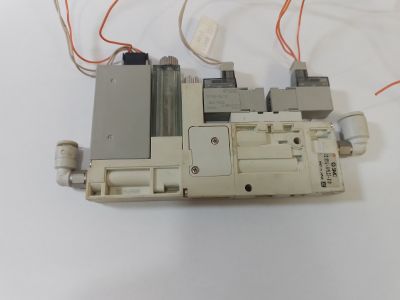 Van hút chân không smc ZQ1051U-A15L0Z-X101, Van hút chân không ZQ1051U-A15LOZ-X101 điện áp 24vdc 