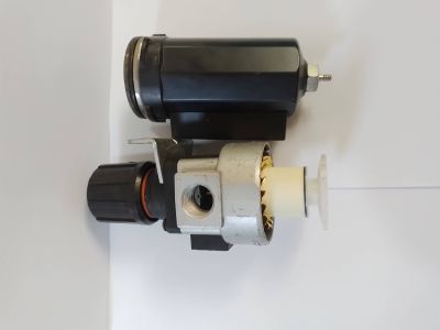 Lọc tách nước nhật bãi . lọc tách nước và lọc tách dầu ,lọc tách nước nhật bãi cho máy nén khí 