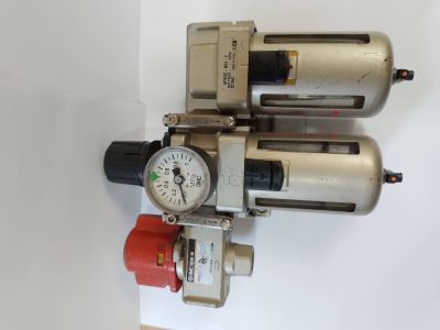 lọc tách nước khí nén ,và lọc tách dầu . lọc khí sơn ô tô ,lọc khí sơn xe máy , lọc khí sơn pu . lọc khí smc . lọc khí hàng bãi nhật bãn 