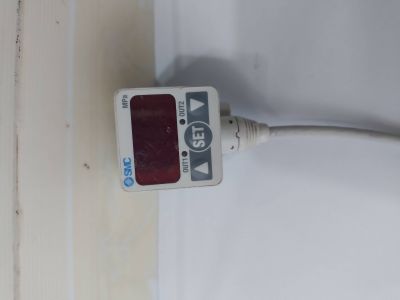 Đồng hồ điện tử hiển thị khí âm và khí dương ISE40 - 01 - 22L - M ; ISE40 - 01 - 22L  ; ISE40 - M5 -22L .